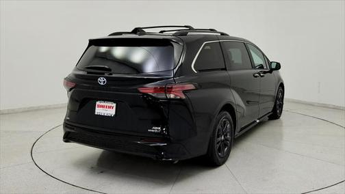 2024 Toyota Sienna XSE 7 Passenger
