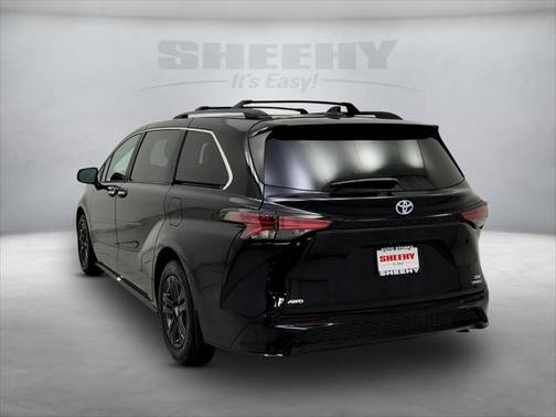 2024 Toyota Sienna XSE 7 Passenger