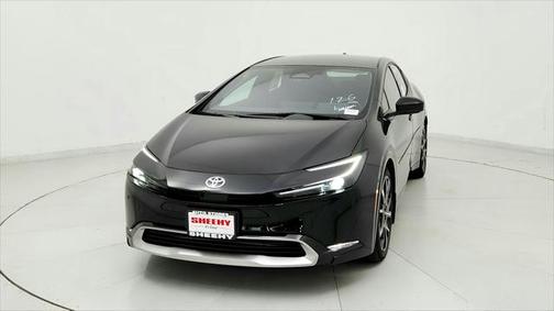 2025 Toyota Prius L