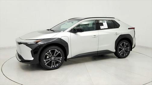 2024 Toyota bZ4X Limited
