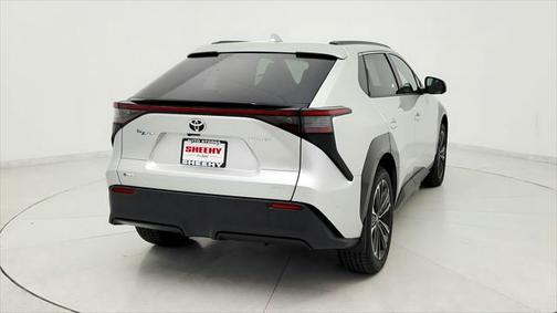 2024 Toyota bZ4X Limited