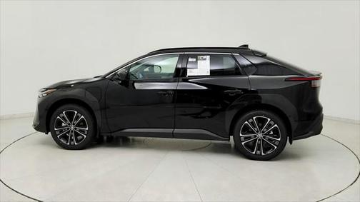 2025 Toyota bZ4X Limited