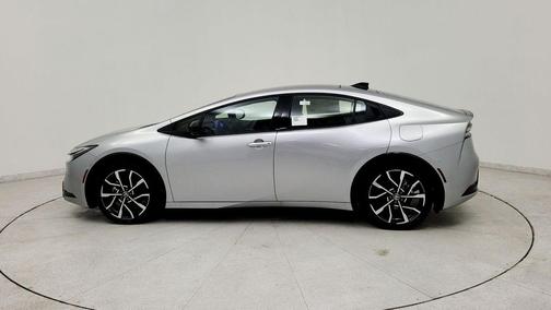 Cutting Edge 2026 Toyota Prius Plug-In Hybrid XSE Premium