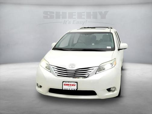 2017 Toyota Sienna Limited Premium