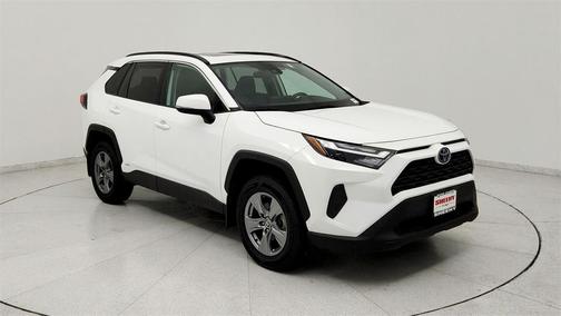 2022 Toyota RAV4 Hybrid XLE