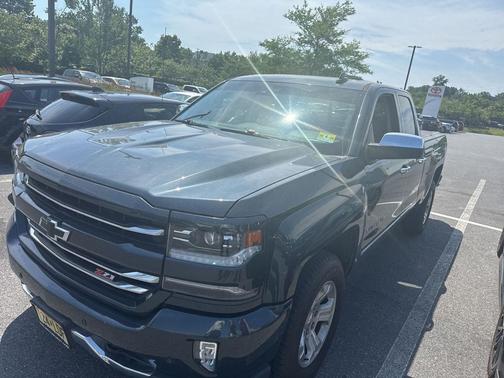 Graphite Metallic 2017 Chevrolet Silverado 1500 LTZ