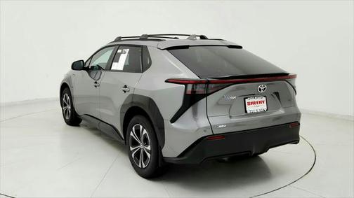 2025 Toyota bZ4X XLE