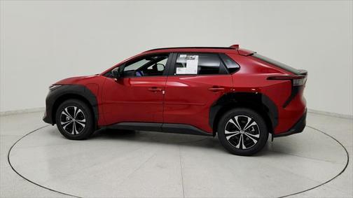 2025 Toyota bZ4X XLE
