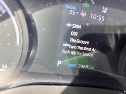 2021 Toyota Sienna XLE 8 Passenger