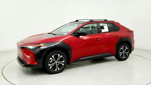 2025 Toyota bZ4X XLE