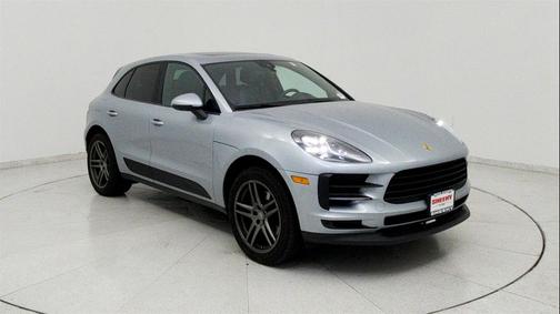 2020 Porsche Macan Base