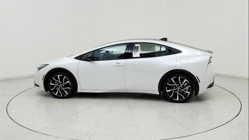 2025 Toyota Prius Plug-In Hybrid XSE Premium