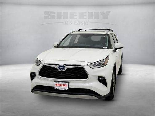 2021 Toyota Highlander Hybrid Platinum