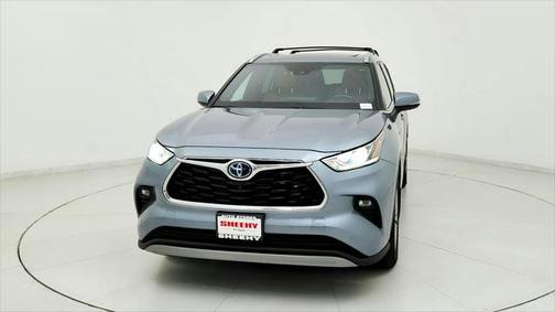 2020 Toyota Highlander Hybrid Platinum