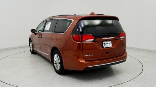 2018 Chrysler Pacifica Touring-L