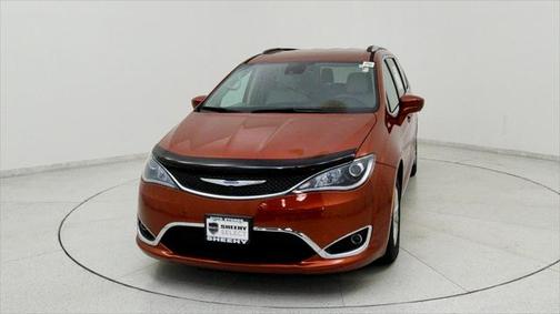 2018 Chrysler Pacifica Touring-L