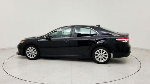 Midnight Black Metallic 2020 Toyota Camry LE