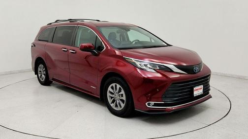 Ruby Flare Pearl 2021 Toyota Sienna XLE 7 Passenger