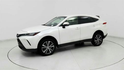 2022 Toyota Venza LE