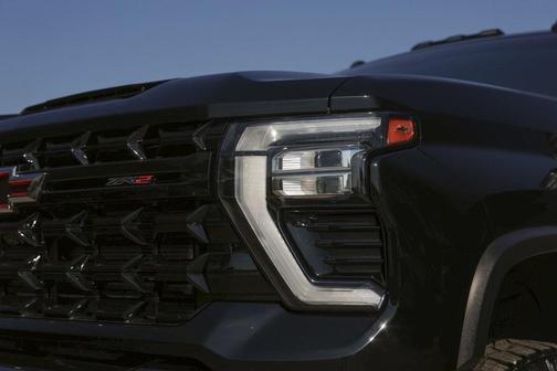 2025 Chevrolet Silverado 2500 ZR2