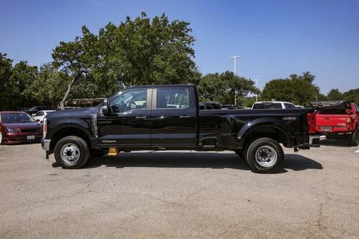 2023 Ford F-350 XL