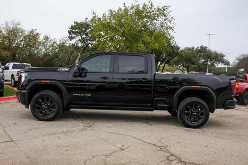 2024 GMC Sierra 2500 AT4