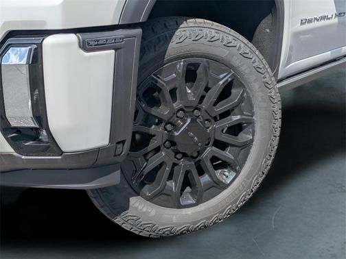 2025 GMC Sierra 2500 Denali