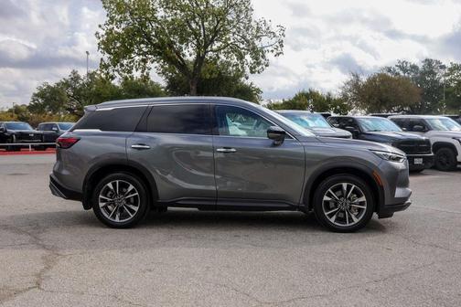 2022 INFINITI QX60 Luxe