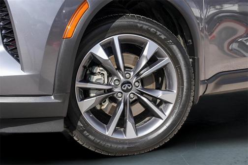 2022 INFINITI QX60 Luxe