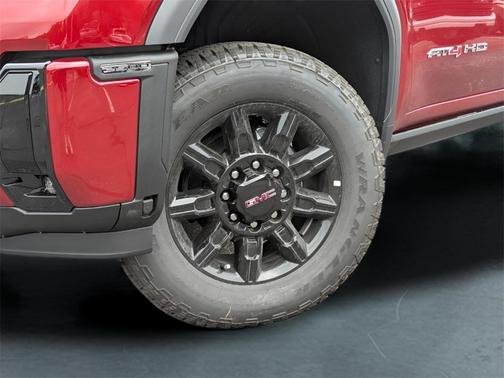 2025 GMC Sierra 2500 AT4