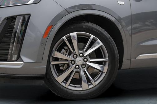 2020 Cadillac XT6 Premium Luxury FWD