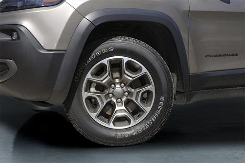 2021 Jeep Cherokee Trailhawk