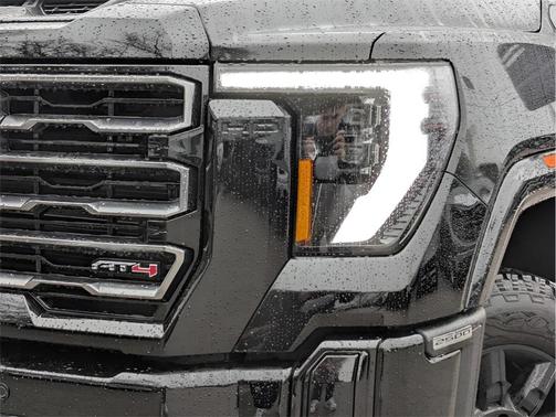 2025 GMC Sierra 2500 AT4