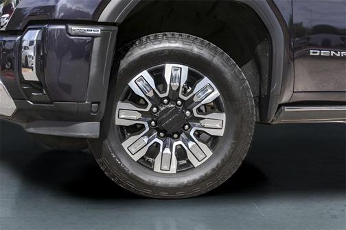2024 GMC Sierra 2500 Denali