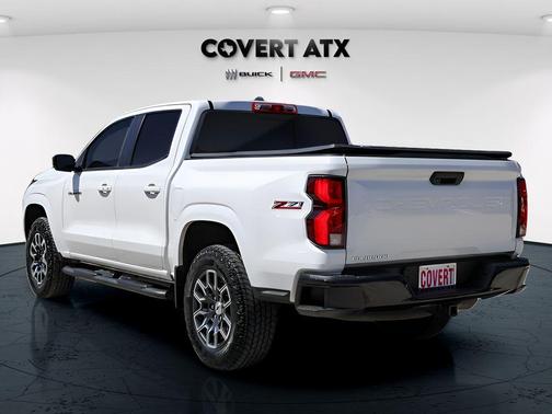 Summit White 2024 Chevrolet Colorado Z71