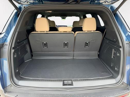 Ocean Blue Metallic 2026 Buick Enclave Preferred