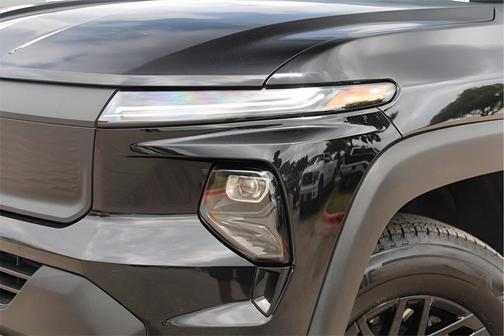 2024 Chevrolet Silverado EV WT