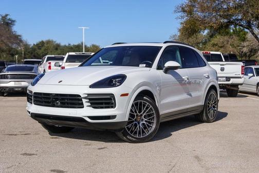 2023 Porsche Cayenne Base (Tiptronic)