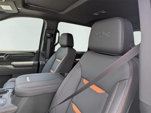 2025 GMC Sierra 2500 AT4