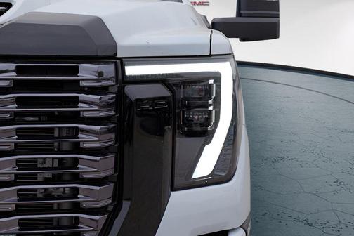 2026 GMC Sierra 3500 Denali Ultimate