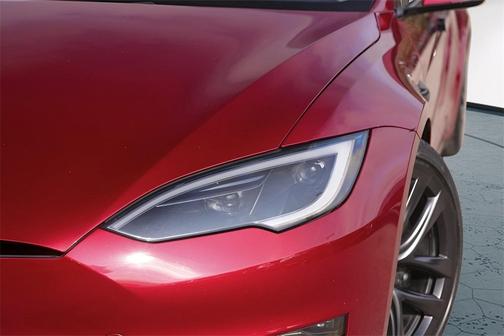 2023 Tesla Model S BASE