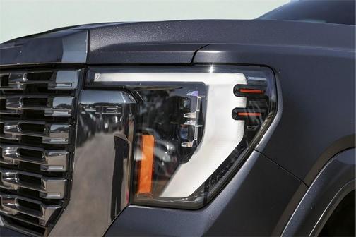 2024 GMC Sierra 2500 Denali Ultimate