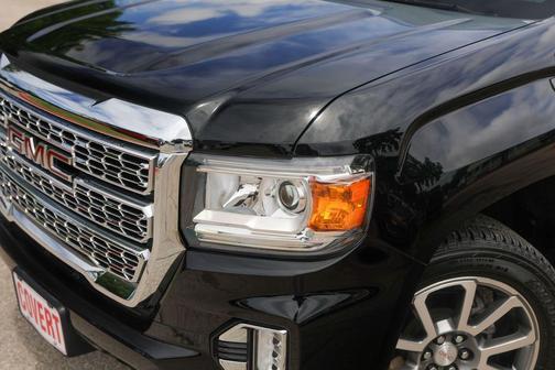 Onyx Black 2022 GMC Canyon Denali
