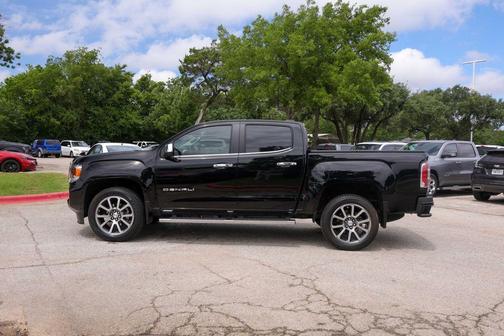 Onyx Black 2022 GMC Canyon Denali