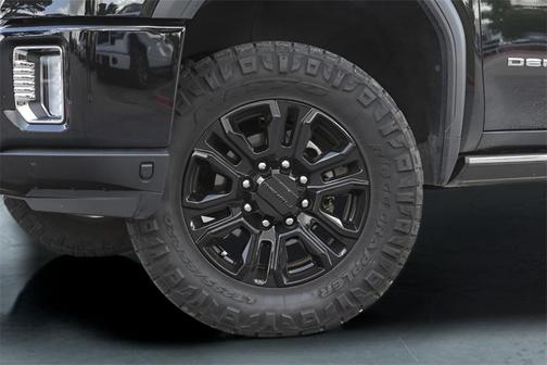 2023 GMC Sierra 2500 Denali