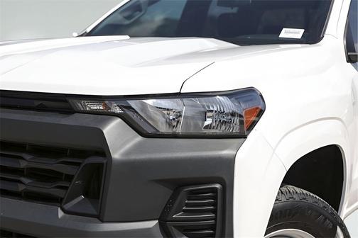 2023 Chevrolet Colorado WT