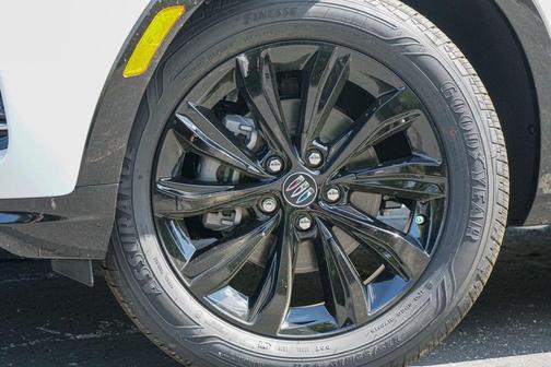 Summit White 2026 Buick Envista Sport Touring