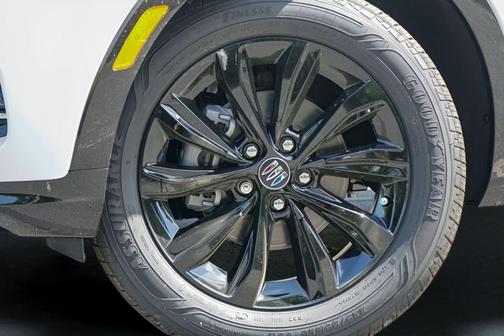 Summit White 2026 Buick Envista Sport Touring