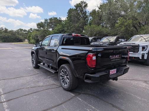 2025 GMC Canyon Denali