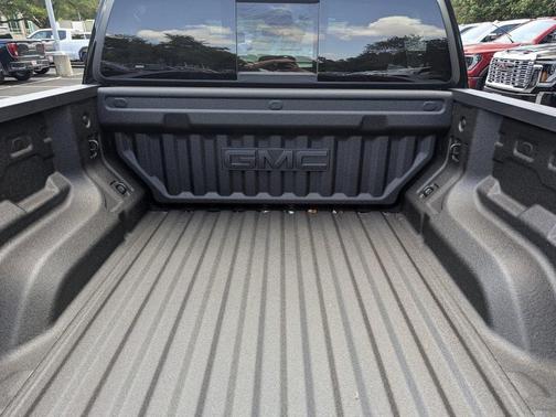 2025 GMC Canyon Denali